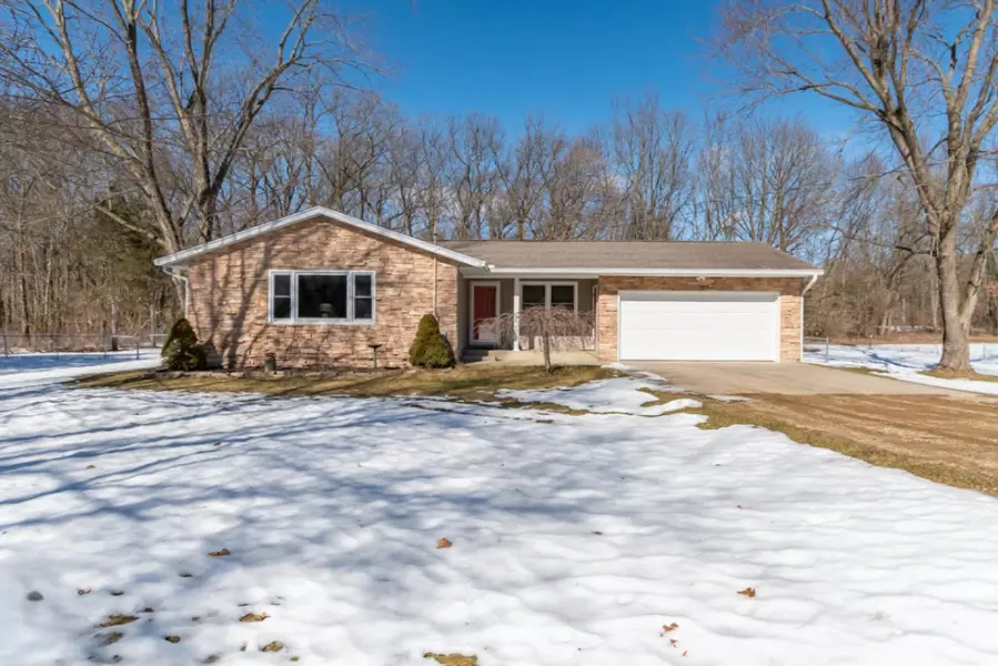 25266 44th Avenue, Mattawan, MI 49071