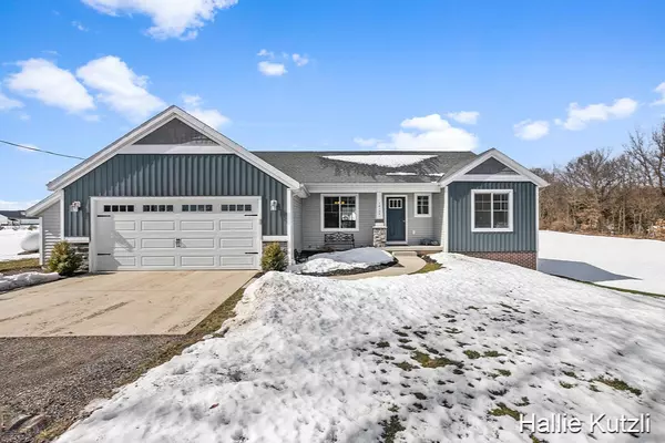 Cedar Springs, MI 49319,14135 Olin Lakes Drive