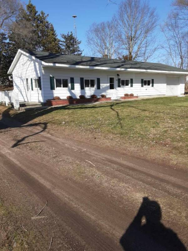 7601 Kimball Road, Lyons, MI 48851