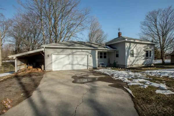 498 Watson Street, Coopersville, MI 49404