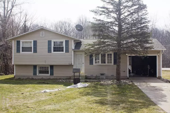 95427 62nd Street, Dowagiac, MI 49047