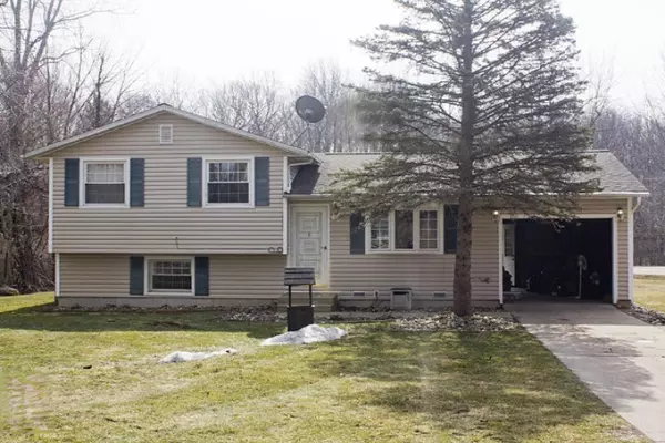 Dowagiac, MI 49047,95427 62nd Street