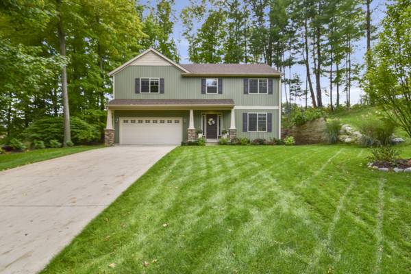 1630 Scott Creek NE Court, Belmont, MI 49306