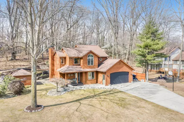 146 Sheffield Court, Holland, MI 49424