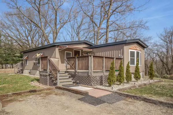 10025 Harvey Street, Jones, MI 49061