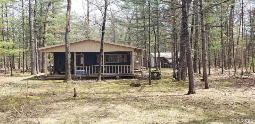 5279 W 32nd Street, Baldwin, MI 49304