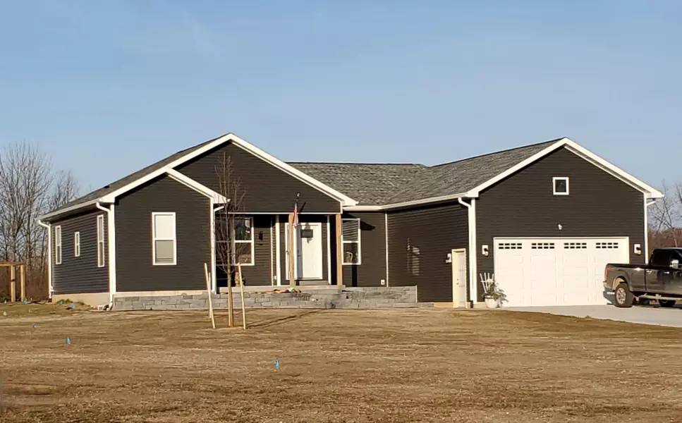 11623 Heritage Lane, Gowen, MI 49326