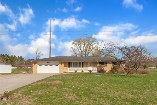 Dowagiac, MI 49047,28890 Middle Crossing Road