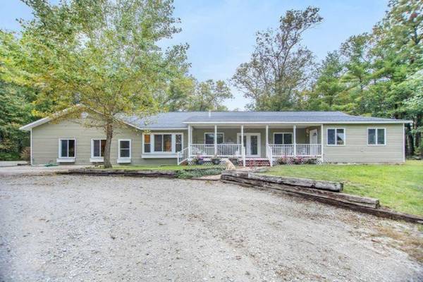 5478 E Holton Whitehall Road, Holton, MI 49425