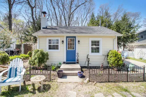 21 Ramona Court, New Buffalo, MI 49117