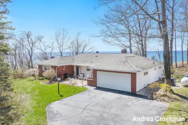 4805 Scenic Drive, Whitehall, MI 49461