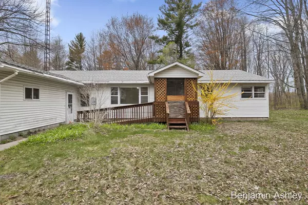 Ravenna, MI 49451,11610 E Apple Avenue