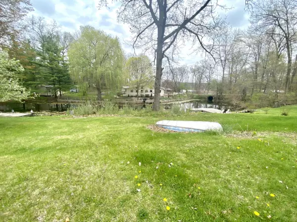 Montgomery, MI 49255,7891 Topinabee Drive