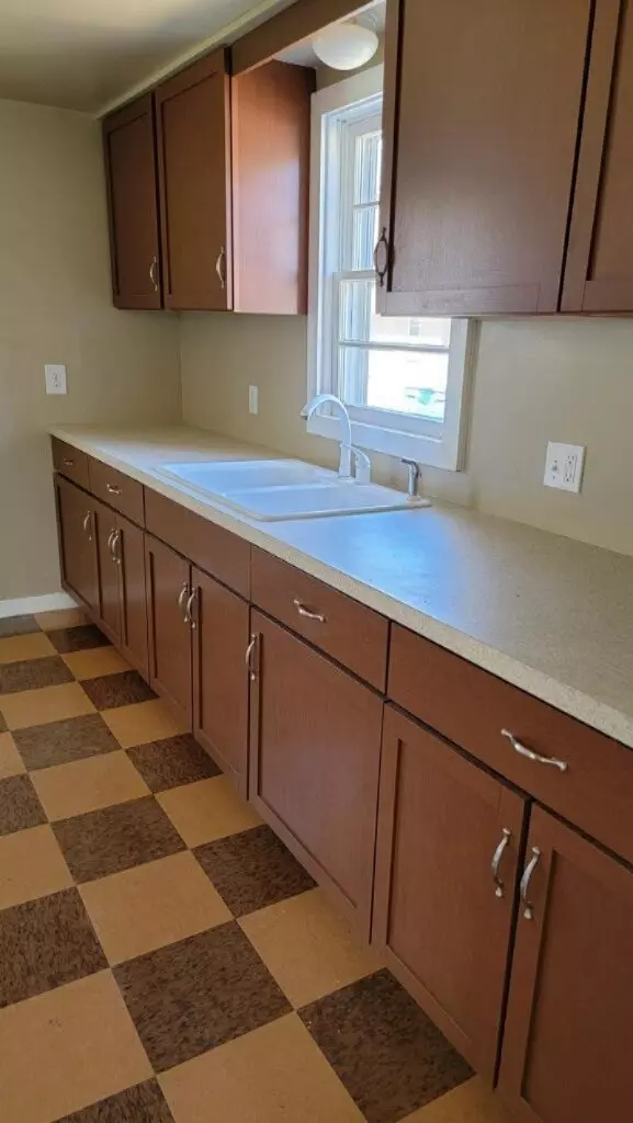 Muskegon Heights, MI 49444,3301 7th Street