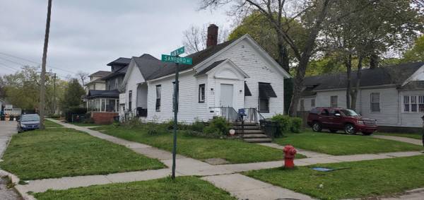 Muskegon, MI 49442,1208 Sanford Street