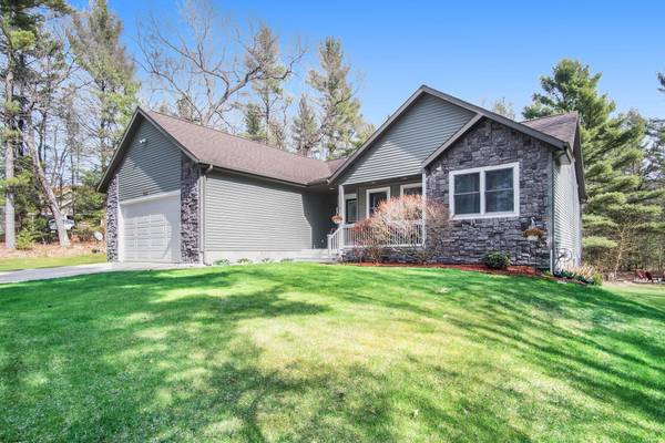 1481 Cuyahoga Court, Twin Lake, MI 49457