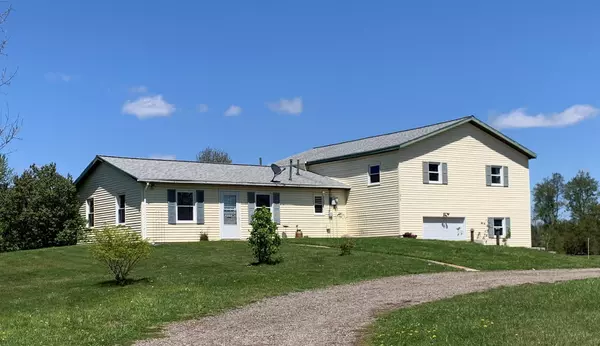 199 E Bristol Road, Delton, MI 49046