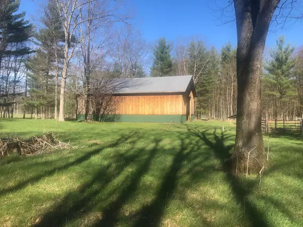 Brethren, MI 49619,5012 Swihart Rd Road