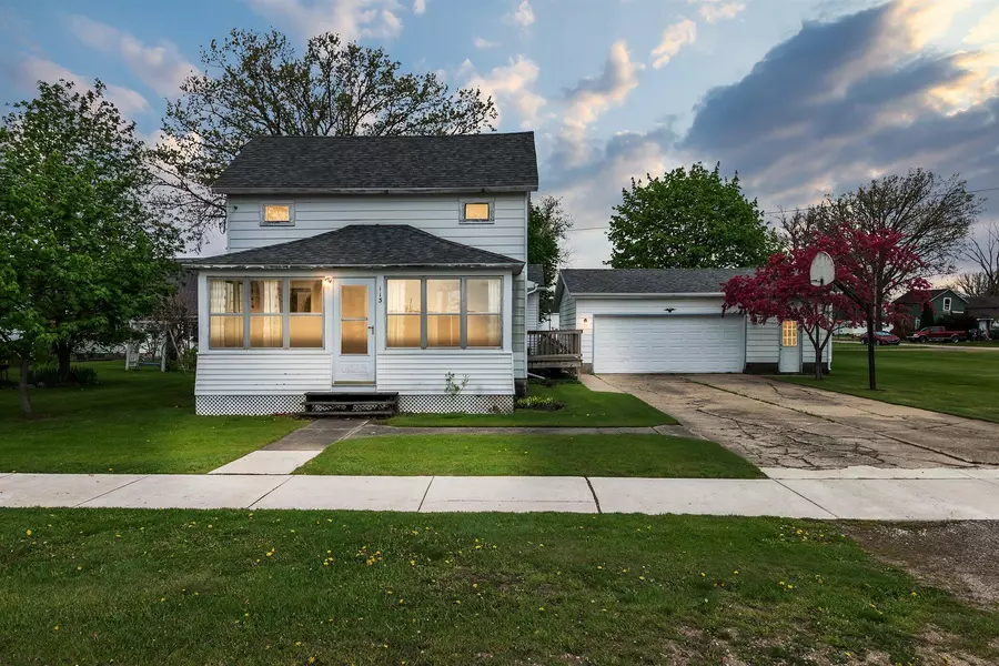 113 N New Street, Ashley, MI 48806