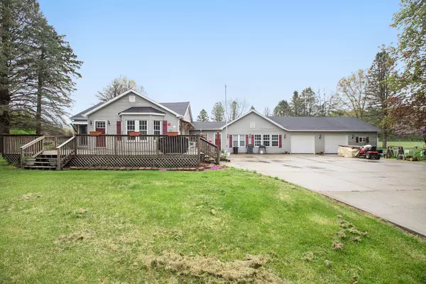 3453 Riverside Road, Benton Harbor, MI 49022