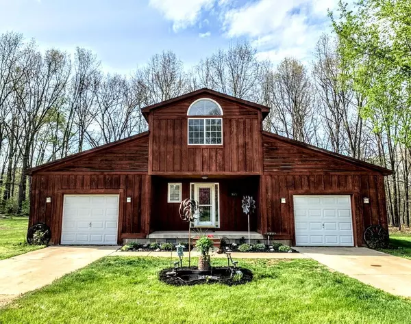 Jerome, MI 49249,9852 South Lawn Circle