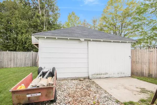 Sheridan, MI 48884,137 N Sherman Street