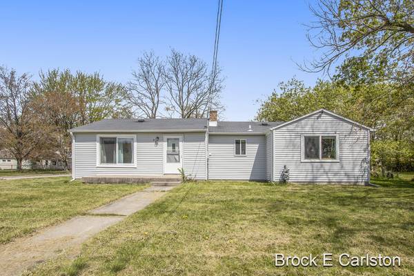 930 W Barney Avenue, Muskegon, MI 49441