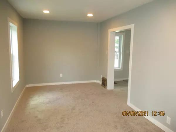 Tekonsha, MI 49092,111 E North Street