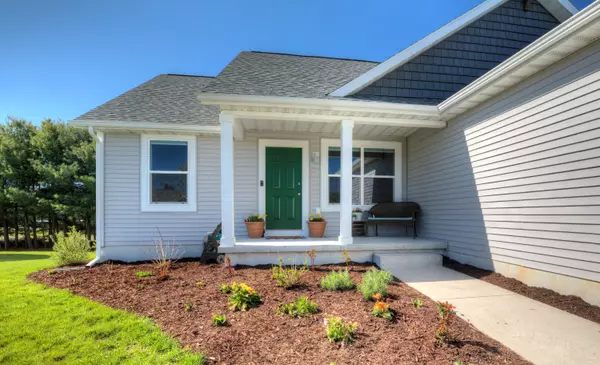 West Olive, MI 49460,10864 Pine Bow Ct. Court