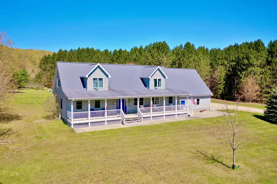 8625 Kate Hanson Road Road, Cheboygan, MI 49721