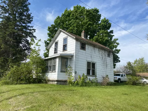 Dowagiac, MI 49047,711 N Front Street