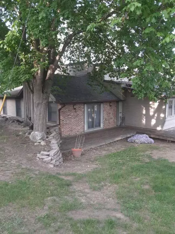 Muir, MI 48860,306 E Garden Street