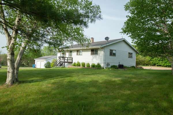 23362 24th Avenue, Casnovia, MI 49318