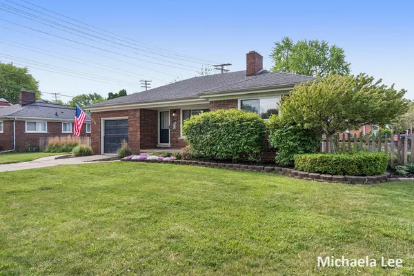 Saint Clair Shores, MI 48081,20812 Sunnydale Street