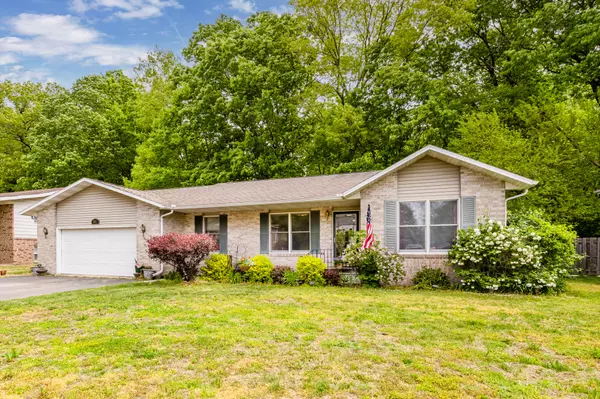 Coloma, MI 49038,355 Timber Drive