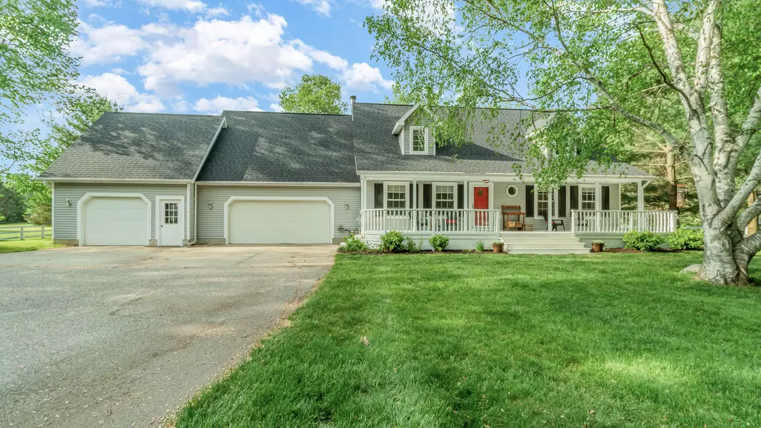 768 W Broomfield Road, Mount Pleasant, MI 48858