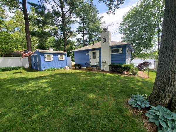 7788 W Lake Road, Twin Lake, MI 49457