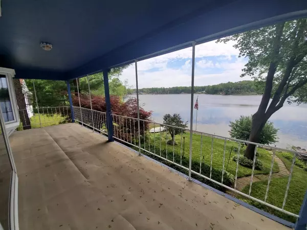 Twin Lake, MI 49457,7788 W Lake Road