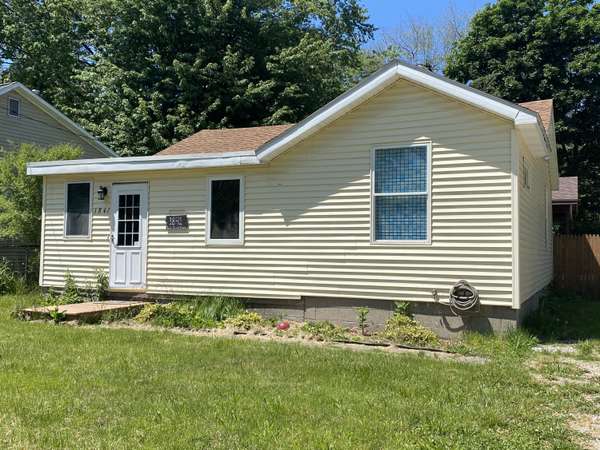 1841 Kinsey Street, Muskegon, MI 49441