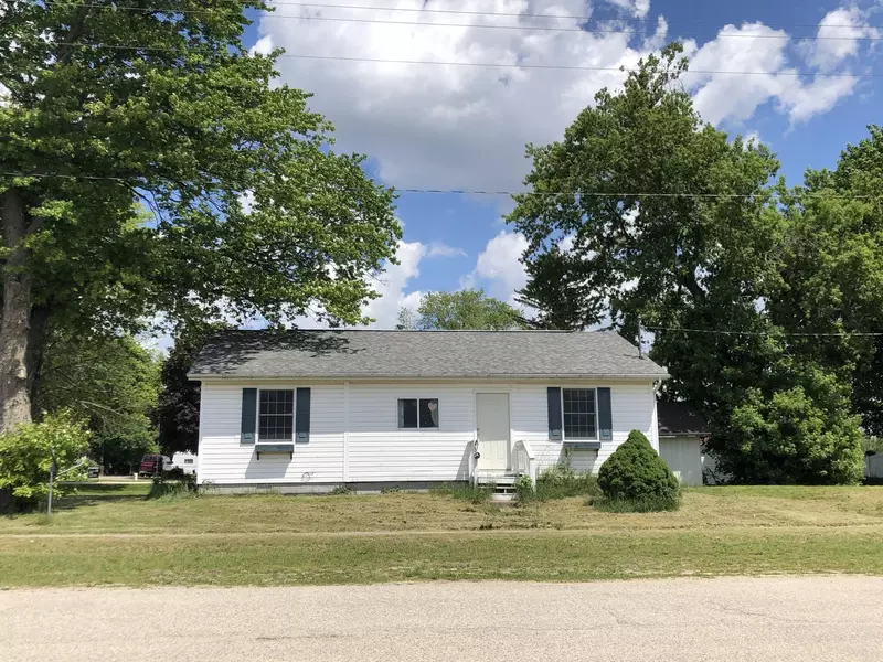 404 Herbert Street, Blanchard, MI 49310
