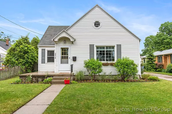 2418 Linden SE Avenue, Grand Rapids, MI 49507