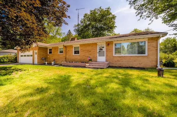 Coloma, MI 49038,4515 Wil O Paw Drive