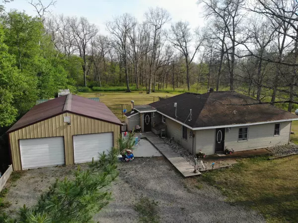 1359 17 Mile Road Road, Marion, MI 49665