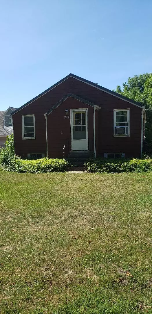 Coloma, MI 49038,8004 Lakewood Drive