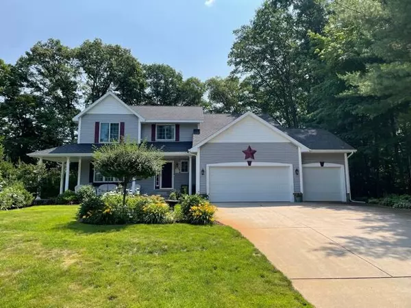 6676 N Point Drive, Fruitport, MI 49415