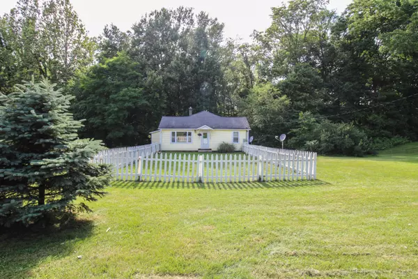 Lawrence, MI 49064,56840 46 1/2 Street