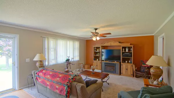 Coloma, MI 49038,7242 Little Paw Paw Lake Road