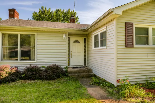 Benton Harbor, MI 49022,389 August Drive