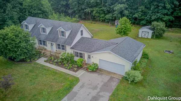 7525 E Sternberg Road, Nunica, MI 49448