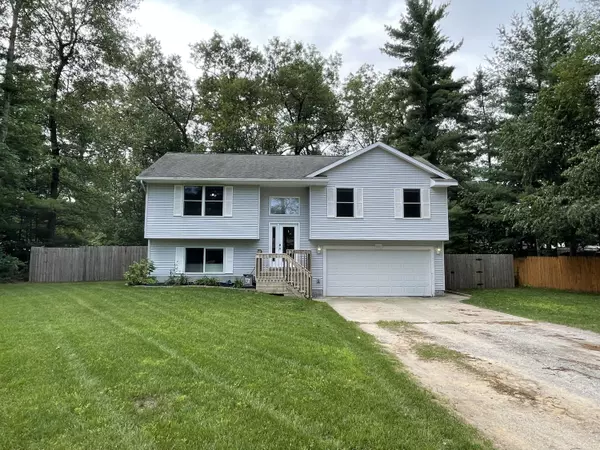 555 Bristol Street, Twin Lake, MI 49457